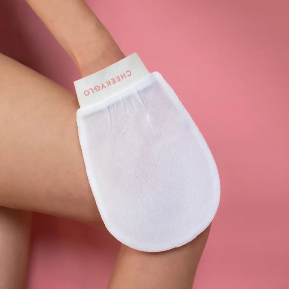 CheekyGlo Exfoliating Glove - CHEEKYGLO