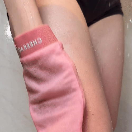 Black+Pink Exfoliating Glove Duo