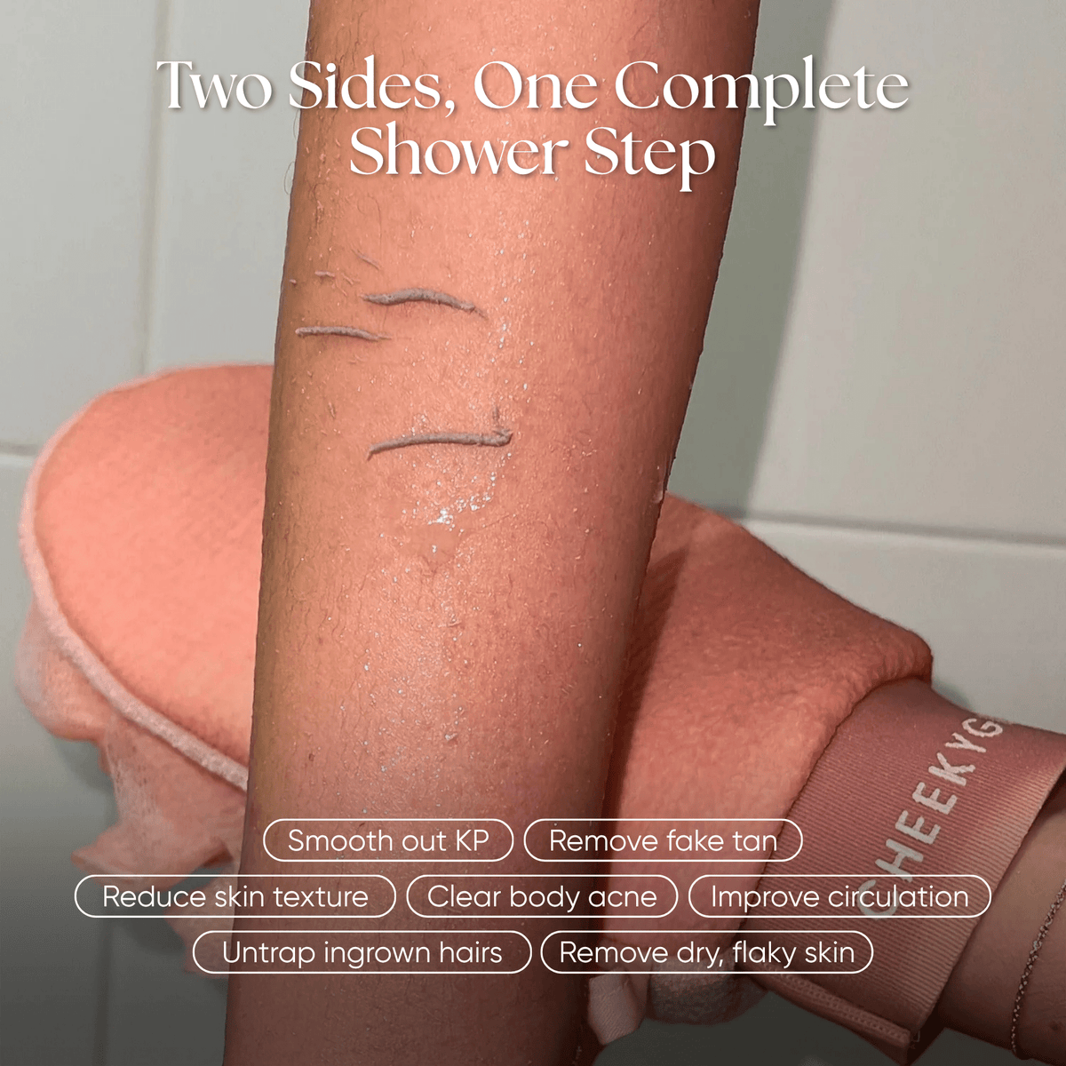 CheekyGlo Exfoliating Loofah Glove - CHEEKYGLO