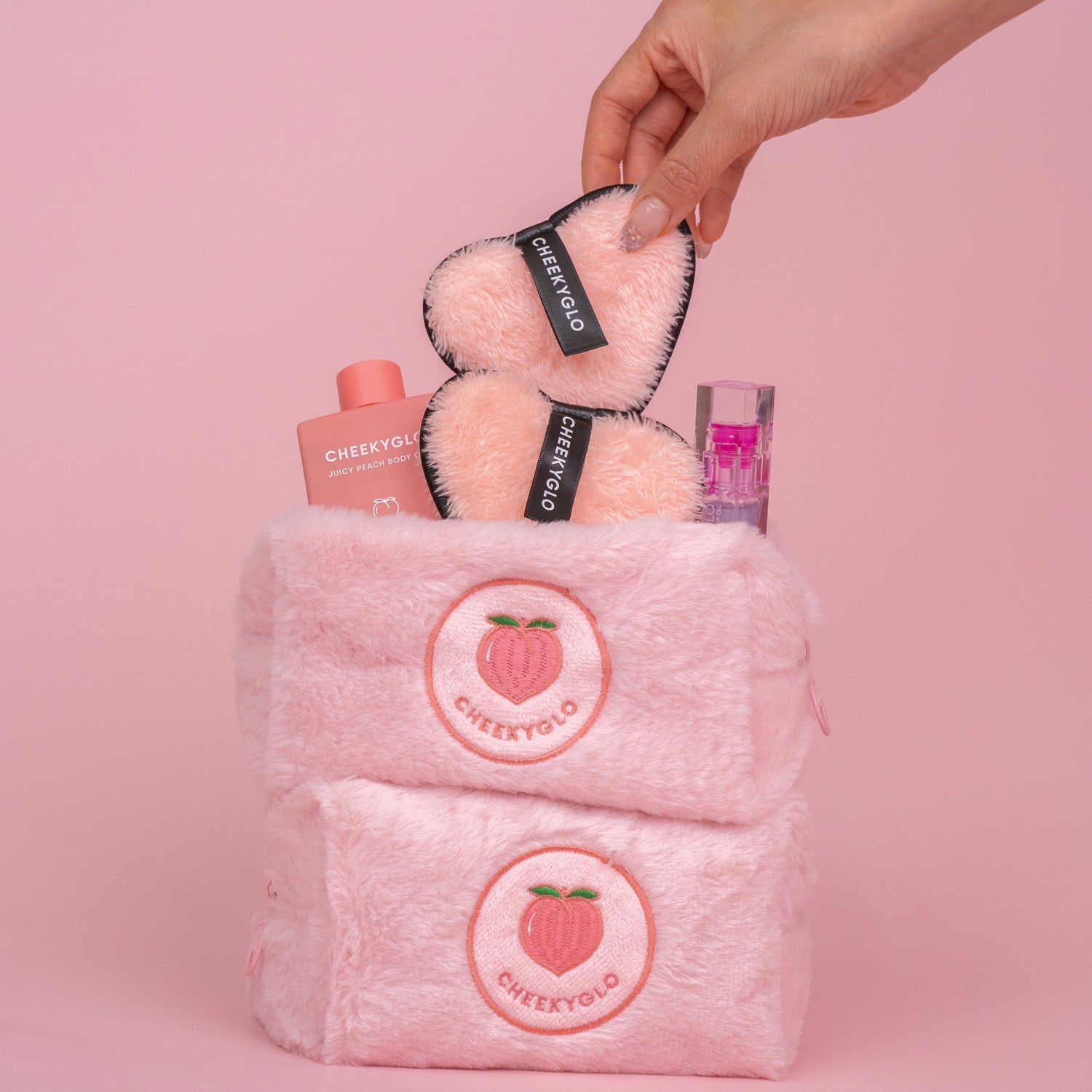 CheekyGlo Fluffy Makeup Bag - CHEEKYGLO