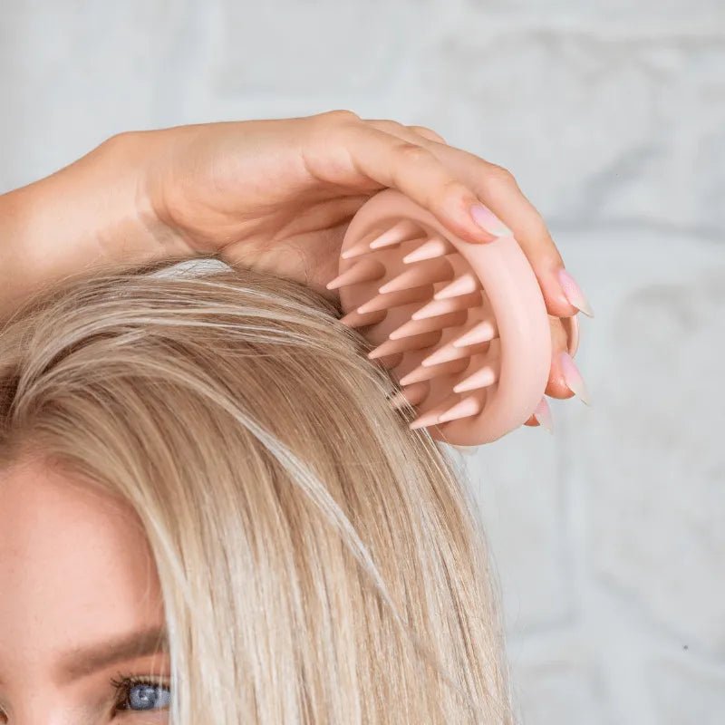 CheekyGlo Scalp Scrubber - CHEEKYGLO