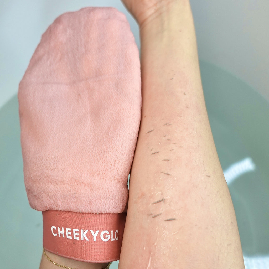 CheekyGlo Exfoliating Glove (Pink) - Cheeky Glo